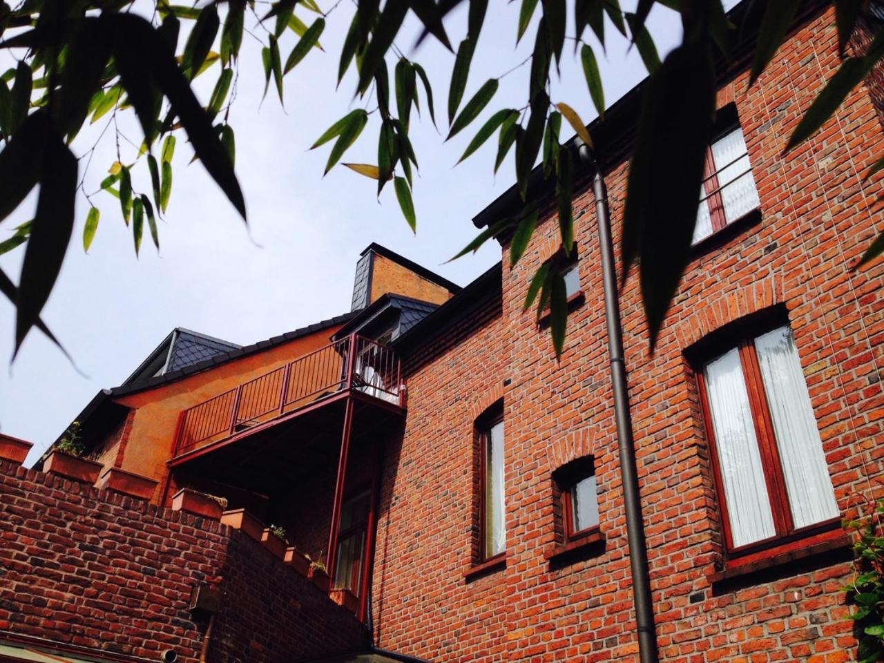 Moderne Studio Apartments Und 4 Zimmer Wohnungen In Oberhausen, Ideal Fuer Geschaeftsreisende Und Monteure Екстериор снимка
