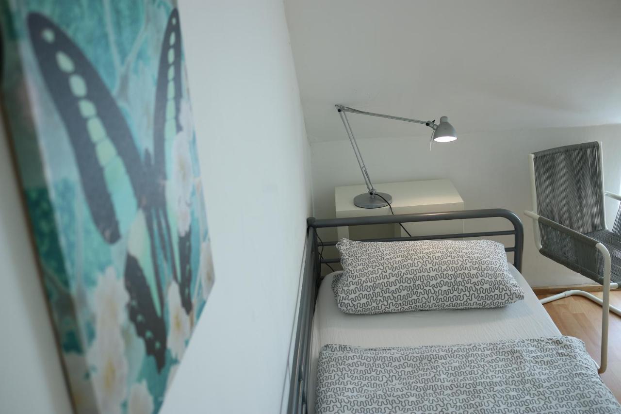 Moderne Studio Apartments Und 4 Zimmer Wohnungen In Oberhausen, Ideal Fuer Geschaeftsreisende Und Monteure Екстериор снимка