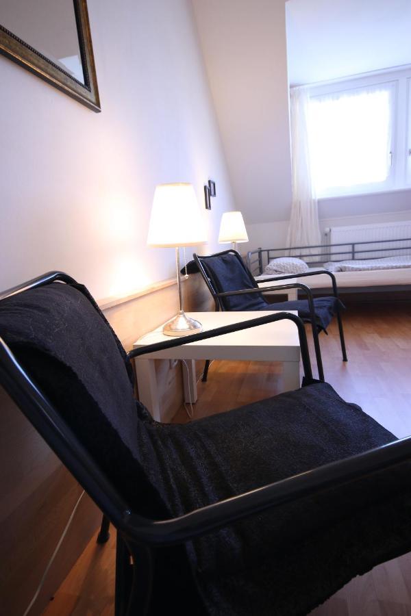 Moderne Studio Apartments Und 4 Zimmer Wohnungen In Oberhausen, Ideal Fuer Geschaeftsreisende Und Monteure Екстериор снимка