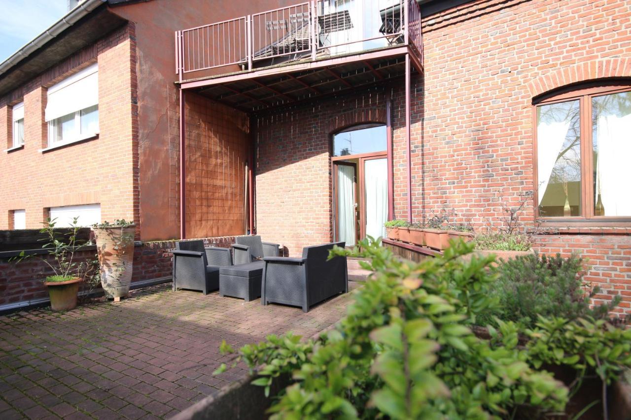 Moderne Studio Apartments Und 4 Zimmer Wohnungen In Oberhausen, Ideal Fuer Geschaeftsreisende Und Monteure Екстериор снимка