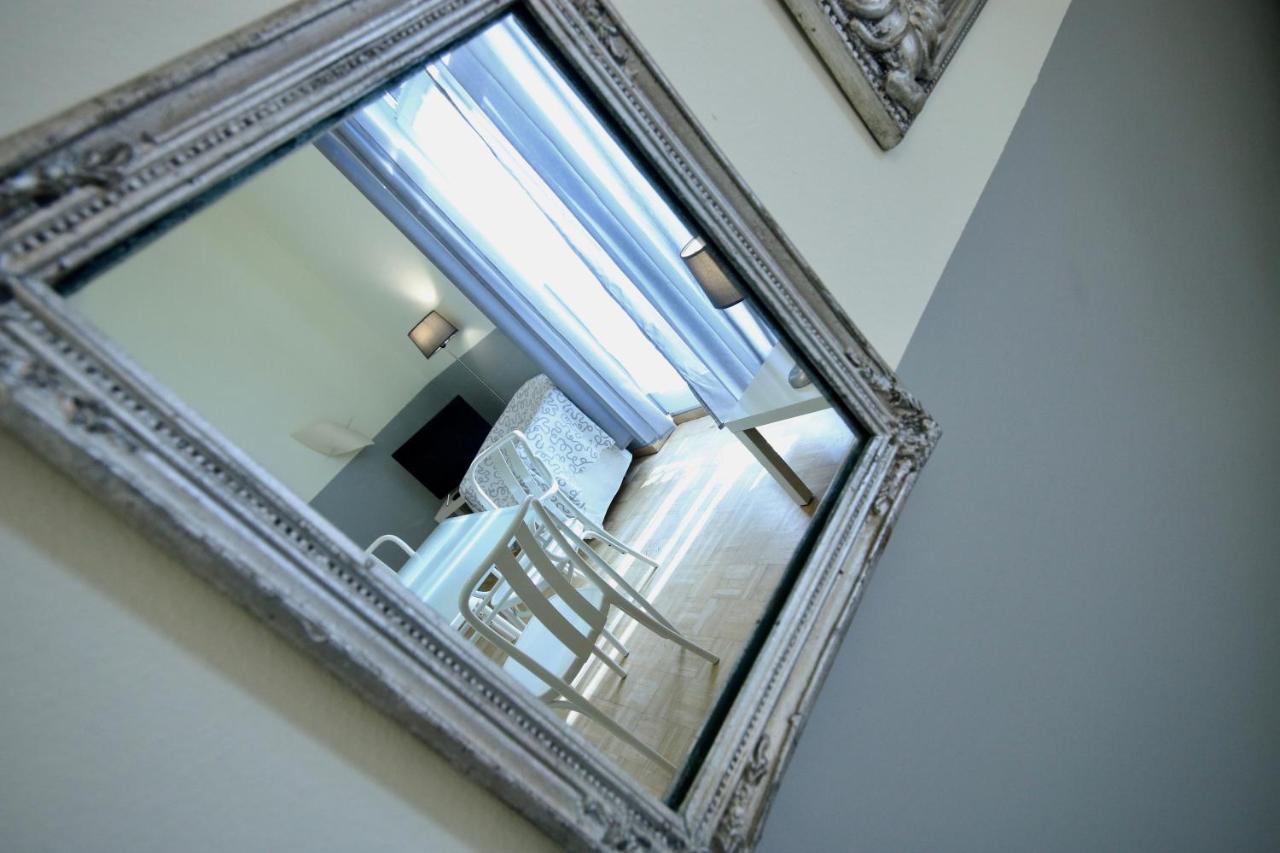 Moderne Studio Apartments Und 4 Zimmer Wohnungen In Oberhausen, Ideal Fuer Geschaeftsreisende Und Monteure Екстериор снимка