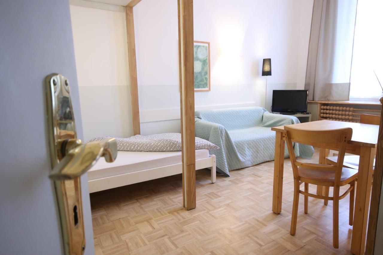 Moderne Studio Apartments Und 4 Zimmer Wohnungen In Oberhausen, Ideal Fuer Geschaeftsreisende Und Monteure Екстериор снимка