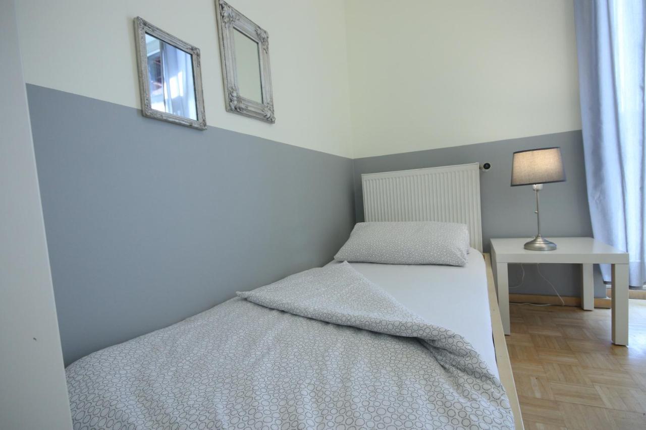Moderne Studio Apartments Und 4 Zimmer Wohnungen In Oberhausen, Ideal Fuer Geschaeftsreisende Und Monteure Екстериор снимка