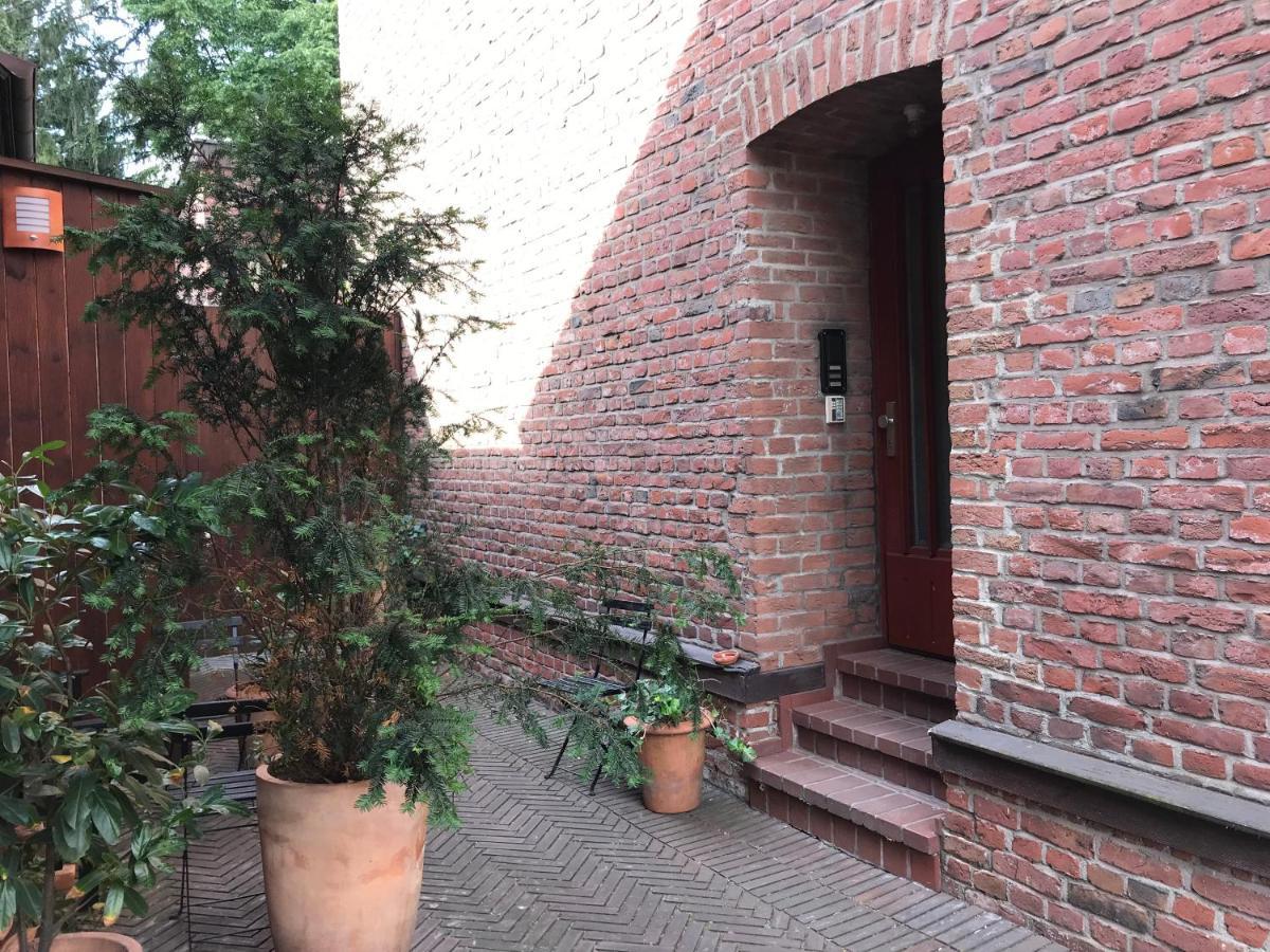 Moderne Studio Apartments Und 4 Zimmer Wohnungen In Oberhausen, Ideal Fuer Geschaeftsreisende Und Monteure Екстериор снимка